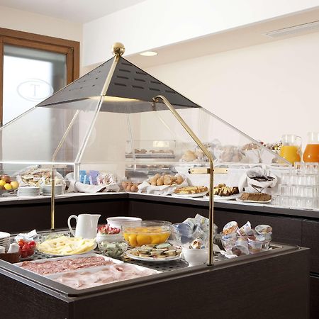 BEST WESTERN Titian Inn Hotel Treviso Silea Restaurant foto