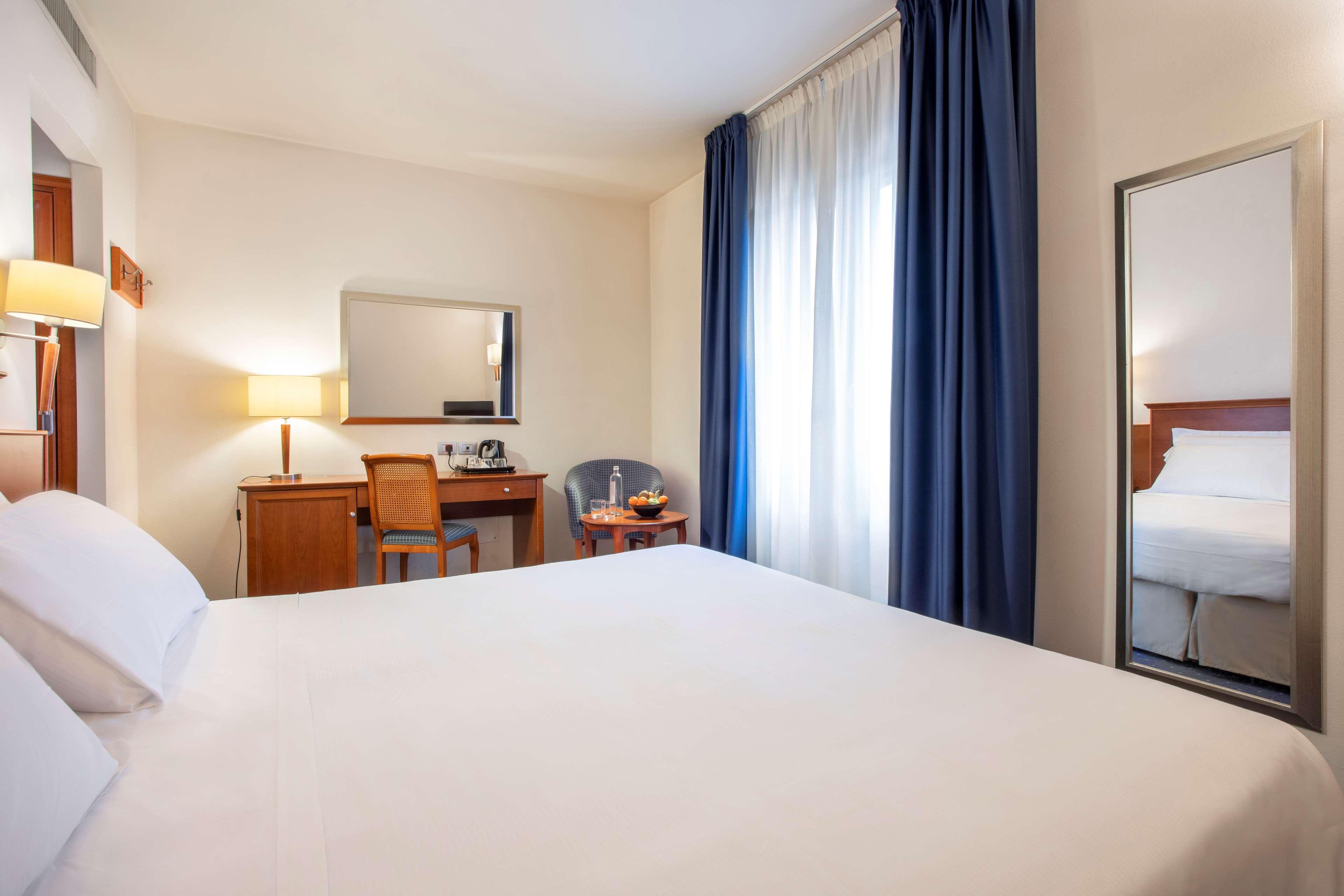 BEST WESTERN Titian Inn Hotel Treviso Silea Exterior foto