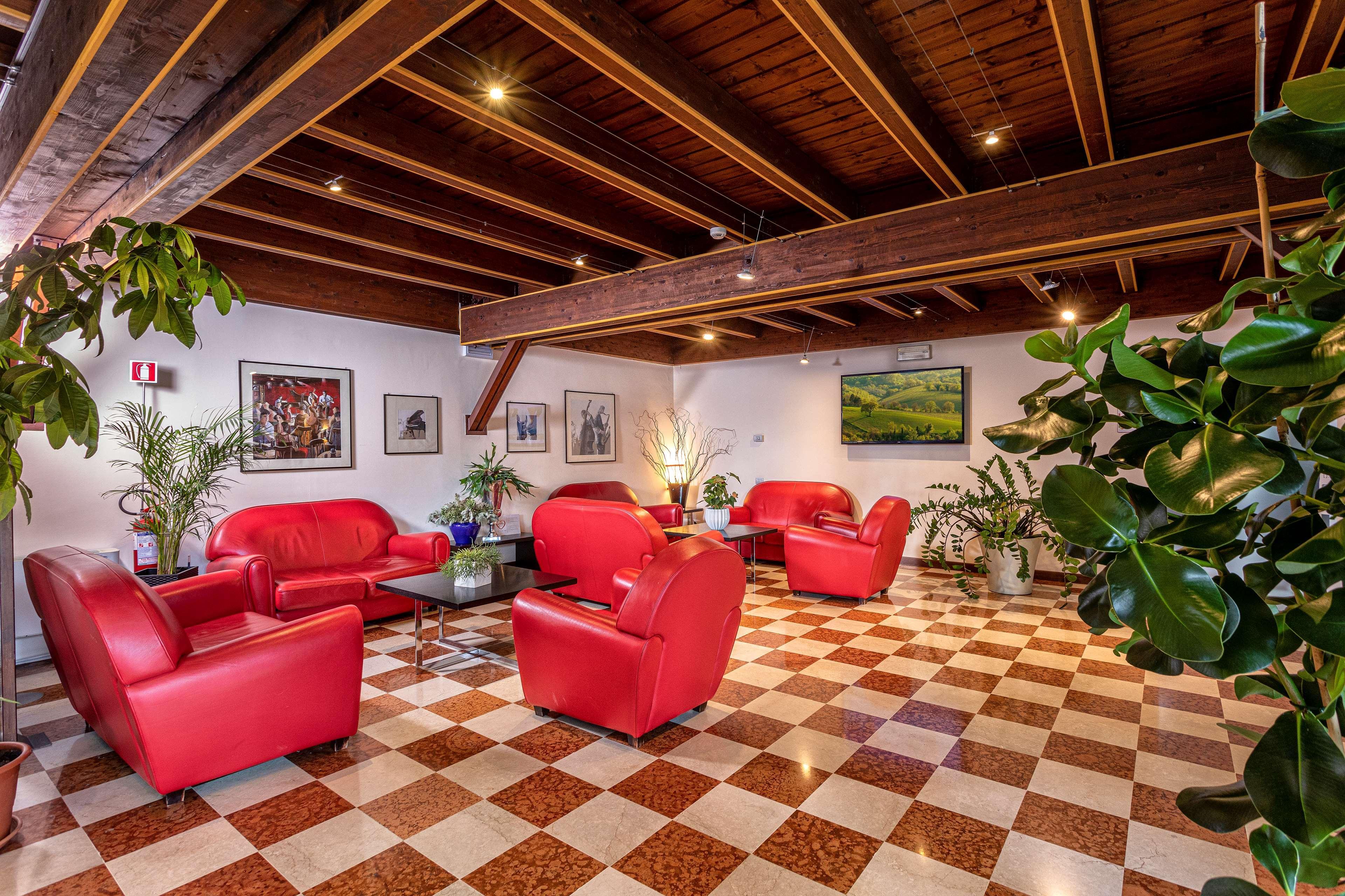 BEST WESTERN Titian Inn Hotel Treviso Silea Exterior foto